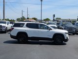 Used 2023 GMC Acadia SLE w/ Driver Convenience Package image 4