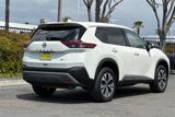 Used 2021 Nissan Rogue SV image 4