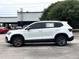 New 2025 Volkswagen Taos S image 5