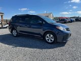 Used 2020 Toyota Sienna LE image 3