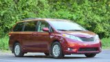 Used 2012 Toyota Sienna XLE image 3