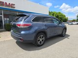 Used 2016 Toyota Highlander XLE image 3