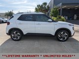 Used 2023 Hyundai Venue SEL image 4