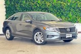Used 2020 Volkswagen Passat 2.0T SE image 2