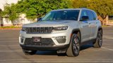Used 2023 Jeep Grand Cherokee 4WD 4xe image 2