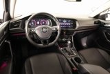 Used 2019 Volkswagen Jetta SEL image 2
