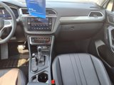 Used 2022 Volkswagen Tiguan SE image 6