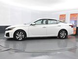 Used 2023 Nissan Altima 2.5 S image 5