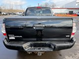 Used 2015 Toyota Tacoma 4x4 Double Cab image 4