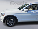 Used 2020 Mercedes-Benz GLC 300 image 2