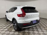 Used 2025 Volvo XC40 B5 Plus image 6