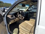 Used 2013 Chevrolet Suburban LT image 2