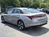 Used 2023 Hyundai Elantra SEL w/ Convenience Package image 5