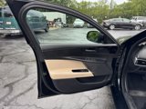 Used 2017 Jaguar XE Premium image 4