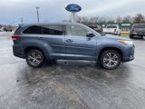 Used 2019 Toyota Highlander LE image 4