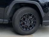 Used 2019 Toyota RAV4 LE image 3