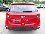 New 2025 Hyundai Venue SEL image 3