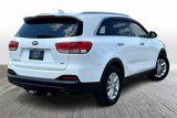 Used 2018 Kia Sorento LX image 2