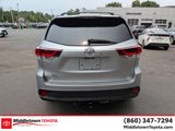 Used 2019 Toyota Highlander SE image 4