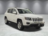 Used 2017 Jeep Compass Latitude image 2