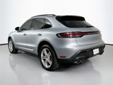 Certified 2022 Porsche Macan image 3