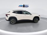 New 2025 Chevrolet Trax LT w/ Driver Confidence Package image 2