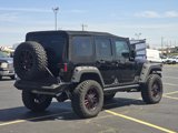 Used 2016 Jeep Wrangler Unlimited Rubicon image 4