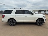 Used 2020 Ford Expedition Limited w/ Equipment Group 303A image 4