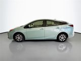 Used 2022 Toyota Prius LE image 4