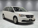Used 2018 Dodge Grand Caravan SE w/ UConnect Hands-Free Group image 2