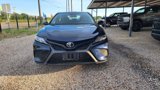 Used 2020 Toyota Camry SE image 3