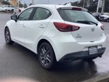 Used 2020 Toyota Yaris XLE image 3