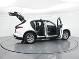 Used 2019 Alfa Romeo Stelvio image 4
