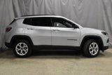 New 2025 Jeep Compass Latitude image 3