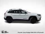 Used 2023 Jeep Cherokee Altitude Lux image 2