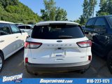 Used 2022 Ford Escape SE w/ SE Sport Appearance Package image 5