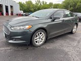 Used 2016 Ford Fusion SE image 4
