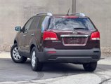 Used 2013 Kia Sorento LX image 4