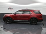 Used 2018 Ford Explorer XLT w/ Equipment Group 202A image 2