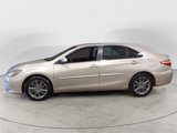 Used 2017 Toyota Camry SE image 2