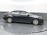 Used 2024 Toyota Corolla LE image 2