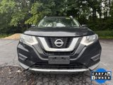Used 2017 Nissan Rogue SV w/ SV Premium Package image 2