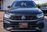 Used 2022 Volkswagen Tiguan SE R-Line image 2