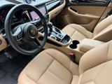 Certified 2025 Porsche Macan image 4