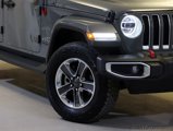 Used 2018 Jeep Wrangler Unlimited Sahara image 3