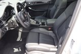 Certified 2024 Porsche Macan image 5