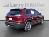 Used 2020 Jeep Cherokee Latitude Plus w/ Comfort/Convenience Group image 5