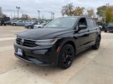 New 2024 Volkswagen Tiguan SE R-Line image 2