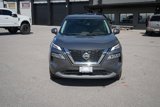 Used 2021 Nissan Rogue SV image 2