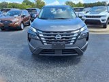 Used 2024 Nissan Rogue SV image 2